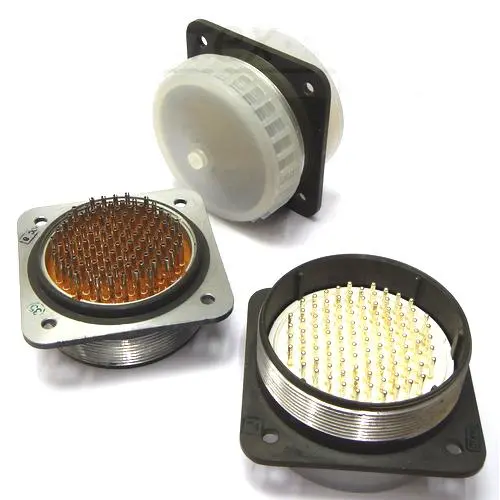 РРМ47-102-Ш1В13В Разъемы разное фото