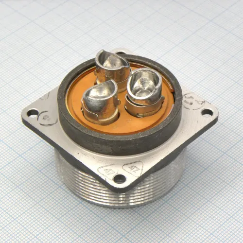 2РТТ40Б3Ш21В фото фото 2 2РТТ40Б3Ш21В Разъемы разное фото фото 2